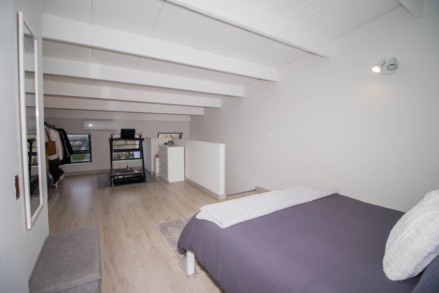 2 Bedroom Property for Sale in Burgundy Estate Western Cape